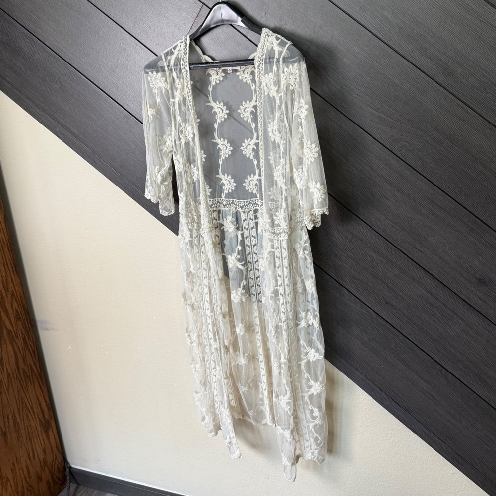 Woven Heart Women's Sheer Lace Floral Embroidered Duster Cardigan Small BOHO - Picture 2 of 5